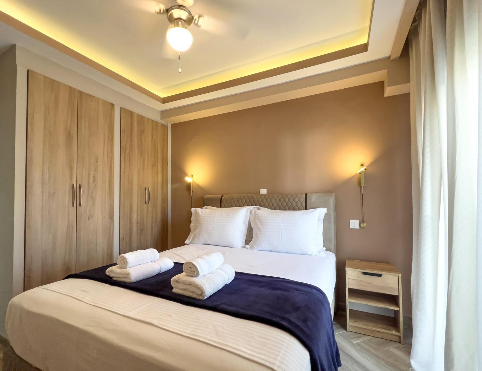 Spacetwo "Downtown Chill" By #Gimispace Lux Apt Salonic Exterior foto