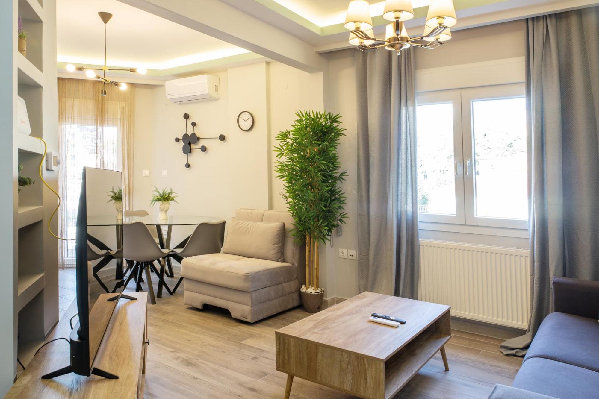Spacetwo "Downtown Chill" By #Gimispace Lux Apt Salonic Exterior foto